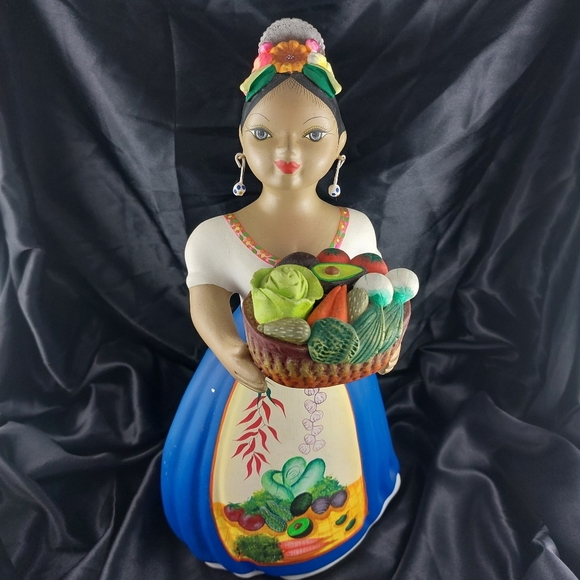 "Lupita" Najaco mexican handpainted folk art ceramic doll figure with vegetables - Picture 1 of 8